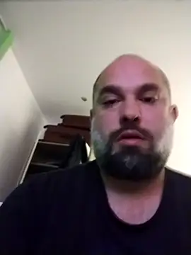 Snapshot of CristalDad chatting on 10/15/25, 06:52 CristalDad online show from 10/15/25, 06:52
