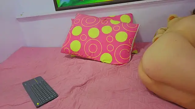 katiaa lovv online show from 05/16/26, 07:45