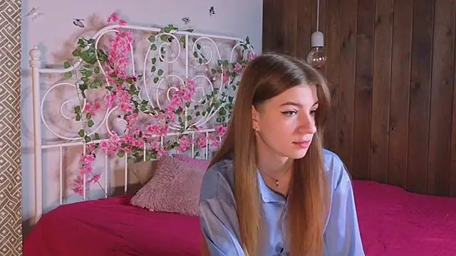 TawanaWalleck online show from 10/07/25, 07:11