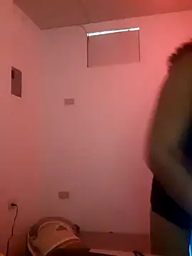 ANTHONYHOTT69 online show from 10/04/25, 09:24