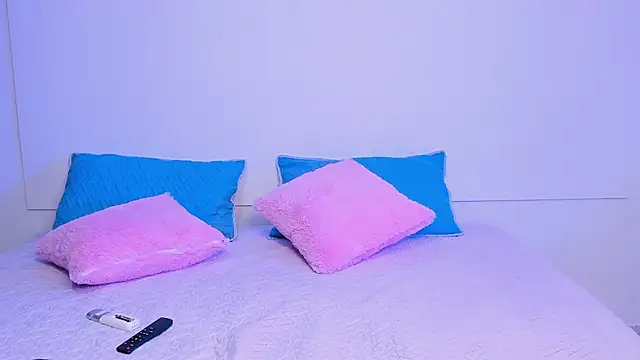 Honey sweett  online show from 10/21/25, 09:48