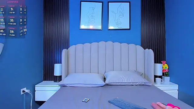 Snapshot of valeri_saenz chatting on 10/26/25, 03:23 valeri saenz online show from 10/26/25, 03:23