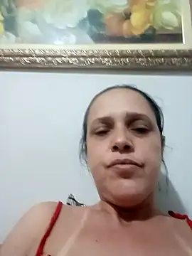 Snapshot of Crisribeiro chatting on 10/14/25, 01:17 Crisribeiro online show from 10/14/25, 01:17