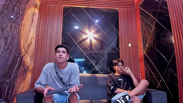 Stiben boy online show from 11/12/25, 12:49