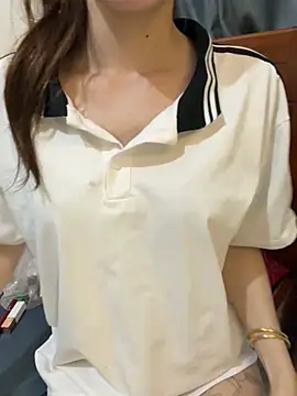 Quynhbabysexy online show from 05/16/26, 02:05