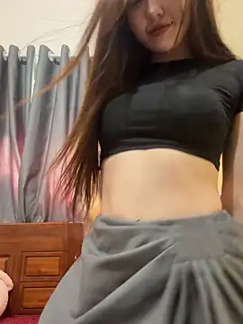 Quynhbabysexy online show from 06/22/26, 06:54