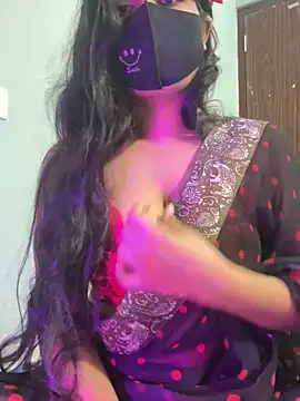 Snapshot of Lisa_afreen chatting on 10/13/25, 03:23 Lisa afreen online show from 10/13/25, 03:23