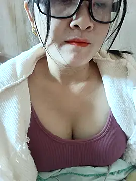 Paul-paul11 online show from 11/25/25, 02:00