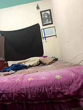 Sk3m veryhot online show from 12/14/25, 03:23