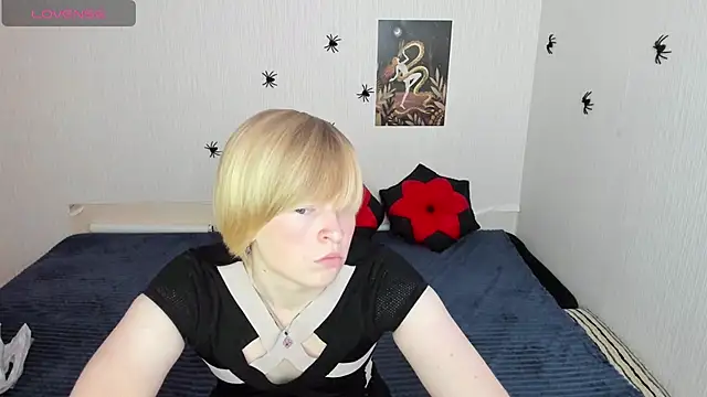 Cattie w  online show from 10/30/25, 02:13