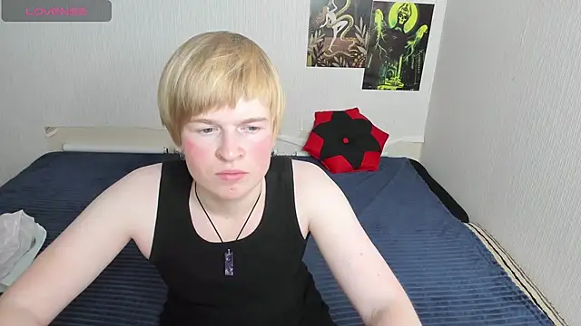 Cattie w  online show from 11/13/25, 01:15