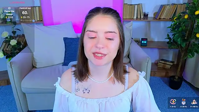  Amelia Shine  online show from 11/12/25, 01:39