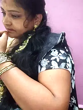 navyasree143 online show from 10/31/25, 01:28