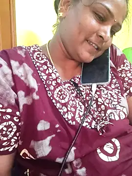 navyasree143 online show from 11/09/25, 02:43