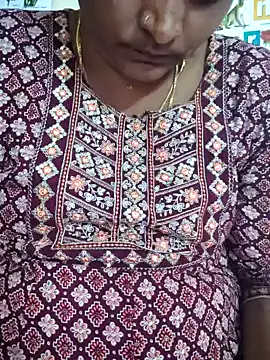 navyasree143 online show from 12/02/25, 08:08