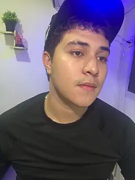 loki32men online show from 09/30/25, 03:33