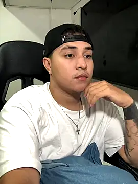 loki32men online show from 10/14/25, 03:18