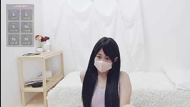 Snapshot of Moj005jp_xo98 chatting on 11/12/25, 02:28 Moj005jp xo98 online show from 11/12/25, 02:28