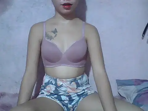 SweetPussie18x online show from 07/07/26, 07:23