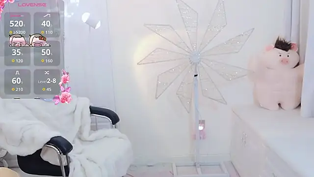 Coco-Di online show from 10/28/25, 03:21