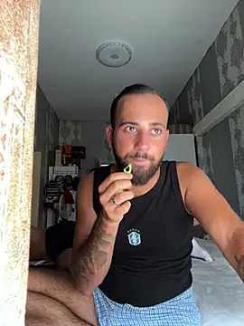 juan03065 online show from 08/04/26, 03:58