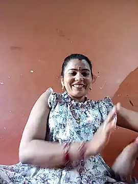 Snapshot of Sapna__wq1 chatting on 10/14/25, 05:08 Sapna  wq1 online show from 10/14/25, 05:08