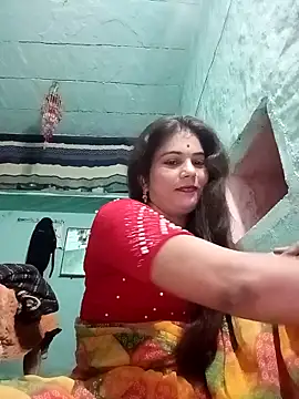 Snapshot of Sapna__wq1 chatting on 10/18/25, 06:30 Sapna  wq1 online show from 10/18/25, 06:30