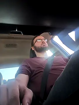 bear8t online show from 11/05/25, 04:18