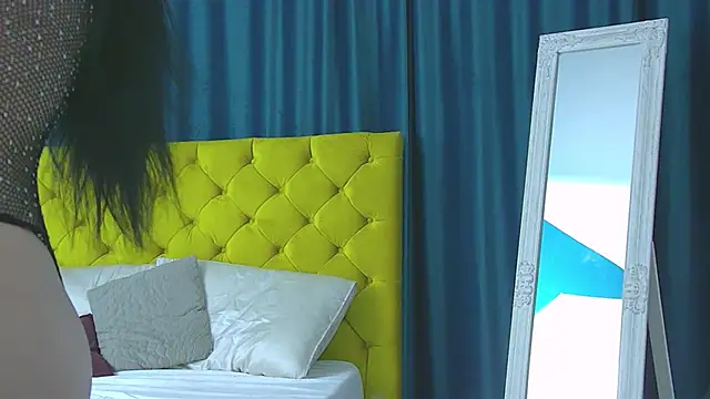 Snapshot of RubyHills chatting on 12/05/25, 05:05 RubyHills online show from 12/05/25, 05:05