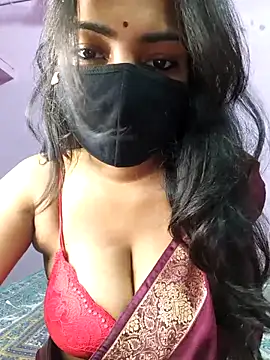 Snapshot of Queen_Shanayaa chatting on 09/26/25, 04:11 Queen Shanayaa online show from 09/26/25, 04:11