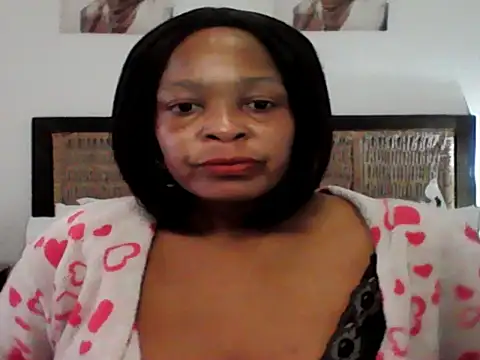 Blacksashaxx online show from 05/06/26, 07:24