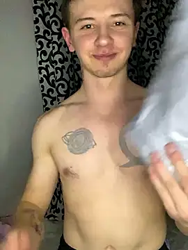 Snapshot of KirilStella chatting on 10/07/25, 07:11 KirilStella online show from 10/07/25, 07:11