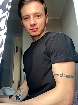 Snapshot of KirilStella chatting on 10/08/25, 12:03 KirilStella online show from 10/08/25, 12:03