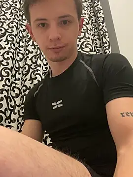 Snapshot of KirilStella chatting on 10/09/25, 07:12 KirilStella online show from 10/09/25, 07:12