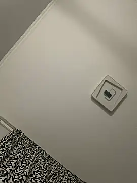 Snapshot of KirilStella chatting on 10/11/25, 10:41 KirilStella online show from 10/11/25, 10:41