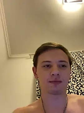 Snapshot of KirilStella chatting on 10/22/25, 08:41 KirilStella online show from 10/22/25, 08:41