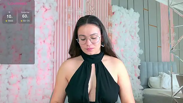 Snapshot of GabiBatista chatting on 11/05/25, 05:07 GabiBatista online show from 11/05/25, 05:07