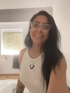 Snapshot of Lana18_lee1 chatting on 09/25/25, 02:10 Lana18 lee1 online show from 09/25/25, 02:10