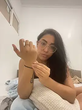 Snapshot of Lana18_lee1 chatting on 11/24/25, 08:52 Lana18 lee1 online show from 11/24/25, 08:52