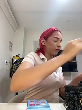 theladymonserrateshow online show from 11/05/25, 12:05