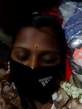 Tamil Hot Sandy online show from 10/15/25, 05:13