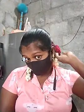 Tamil Hot Sandy online show from 12/16/25, 05:01