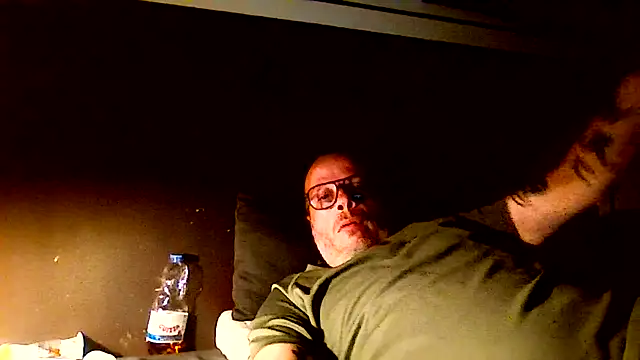 Snapshot of ilmilanese76 chatting on 06/13/26, 10:40 ilmilanese76 online show from 06/13/26, 10:40