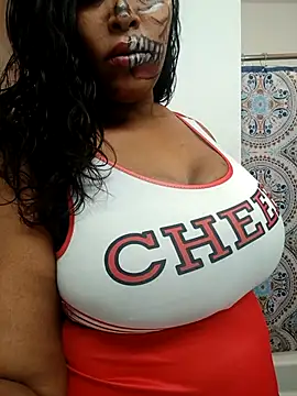 Snapshot of LaNastyy chatting on 10/26/25, 03:23 LaNastyy online show from 10/26/25, 03:23