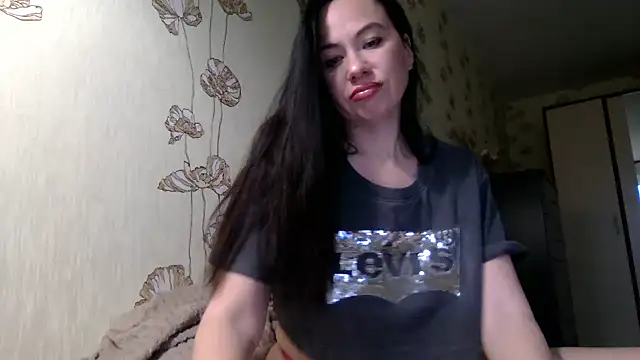 Snapshot of Varivela chatting on 04/19/26, 02:38 Varivela online show from 04/19/26, 02:38