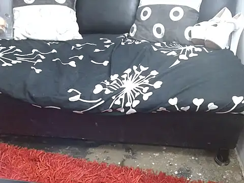 Snapshot of SharonElectra chatting on 10/11/25, 07:45 SharonElectra online show from 10/11/25, 07:45