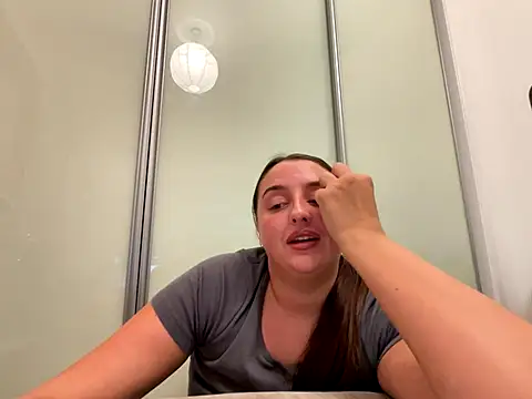 Playfulvixen25 online show from 10/01/25, 03:01