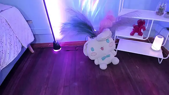 KathiaSaenz  online show from 10/09/25, 03:59