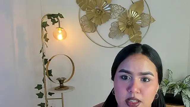 Snapshot of Jade_gonzalez chatting on 10/08/25, 03:48 Jade gonzalez online show from 10/08/25, 03:48