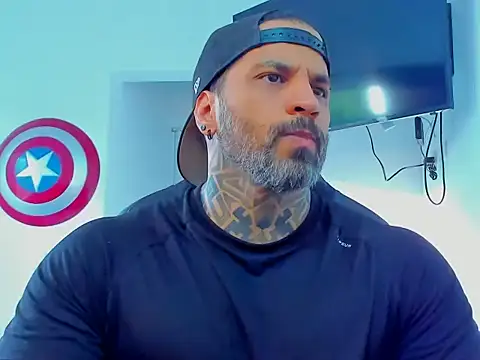 JoshRigby online show from 11/05/25, 09:48